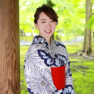 青菊模様赤帯のゆかた